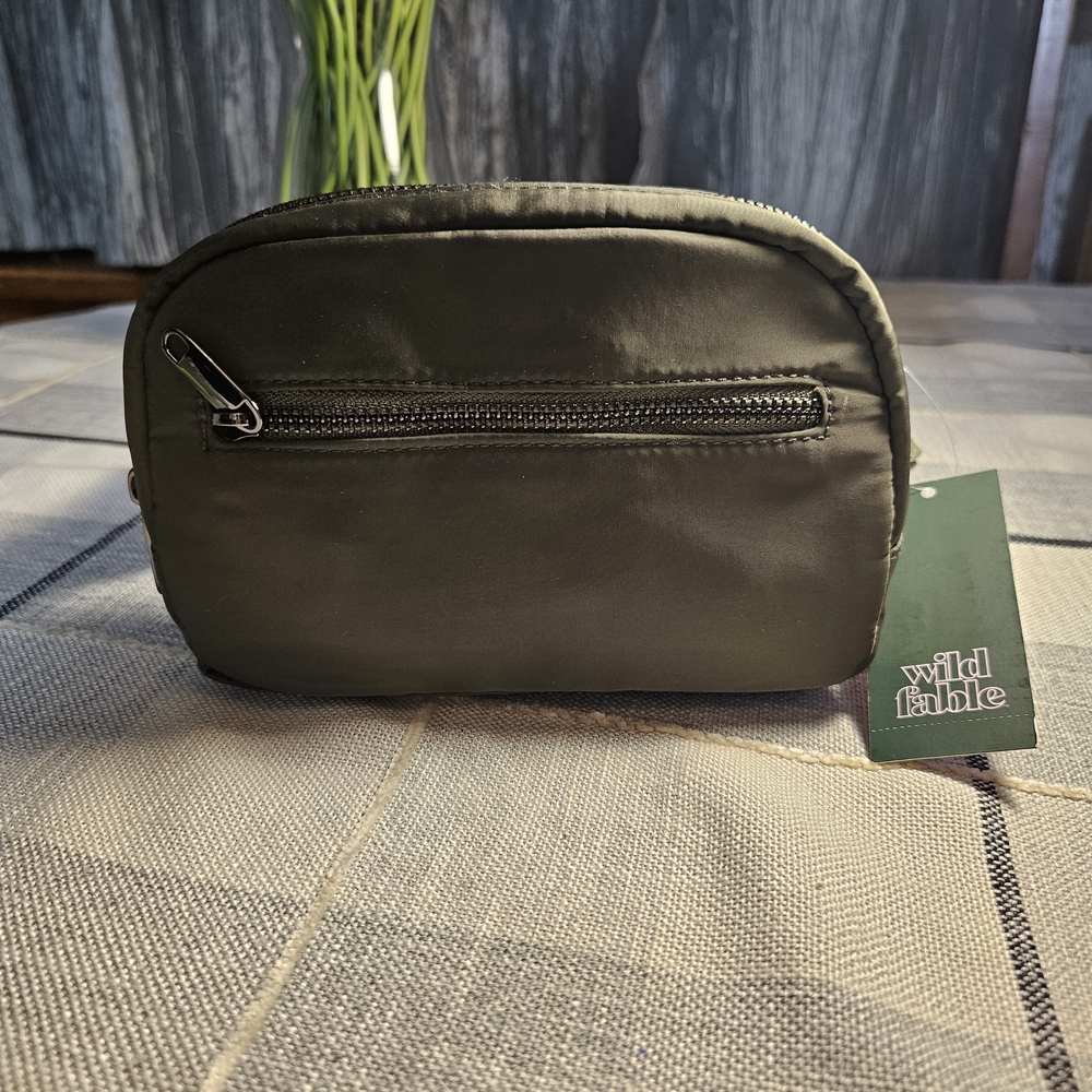 Wild Fable Olive Green Fanny Pack